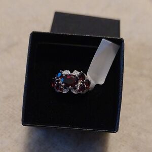 Elegant Silver and Red Gemstone Ring Sz 7